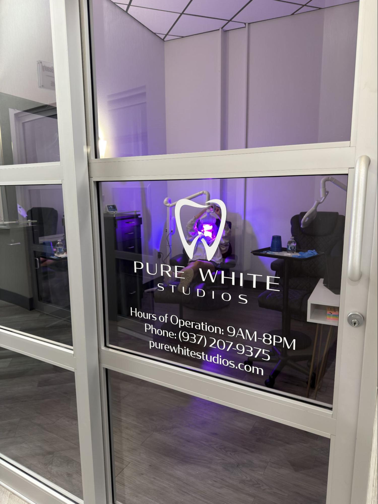 Dental office whitening vs teeth whitening studio comparison